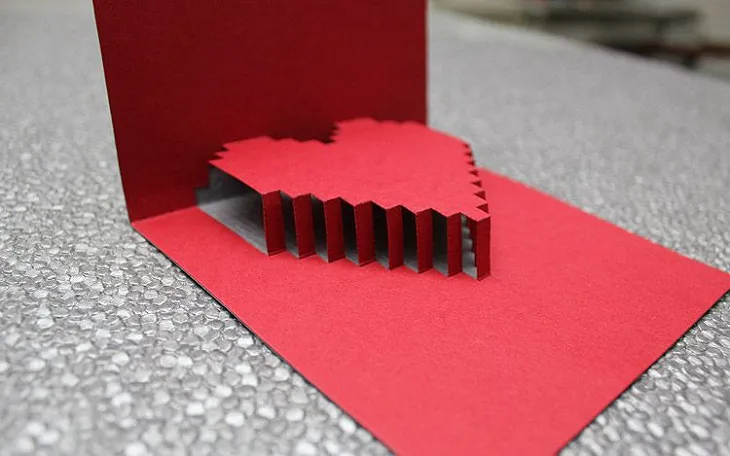 Thiệp 3D trái tim